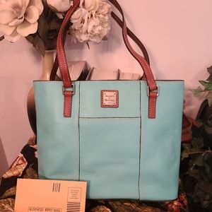 💚🌻 SOLD SOLD SOLD Dooney Small Lexington--MINT